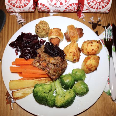 Add some sparkle to your thanksgiving or christmas dinner with these deliciously fancy vegetable side dishes. My Perfect Vegan Christmas Dinner | Sarah Kirby Cruelty ...