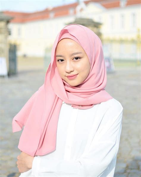 Portal yang menyajikan informasi terbaru hari ini dari seluruh penjuru indonesia dan dunia. Hijab Cantik Instagram