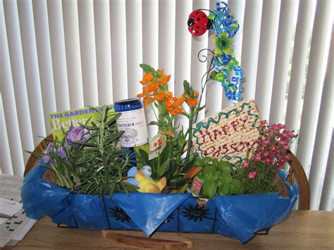 It is celebrated on the 14th day of nissan (the end of march or the beginning of april), to honor the historic. My version of Passover hostess gift! Fresh flowers some herbs etc., and matzah card. | Passover ...
