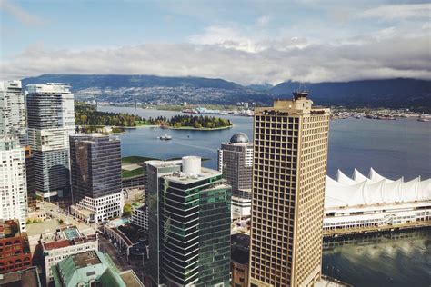 100 Incredibly Useful Travel Tips For Visiting Vancouver — Sidetracked