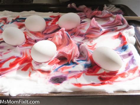 How To Dye Beautiful Easter Eggs Easily With Shaving Cream
