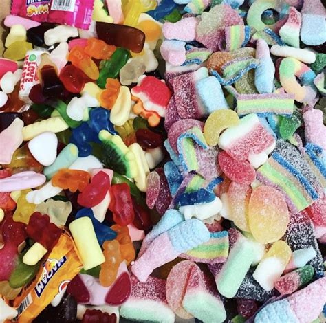 Pick N Mix Sweets 400 Grams Sharing Box Large Retro Fizzy Etsy