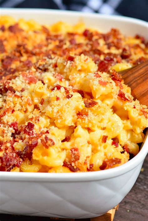 Baked Mac And Cheese Is Perfectly Cheesy Creamy And Gooey Topped With Bacon Crumb Top Baked