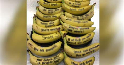 Lunch Lady Writes Encouraging Phrases On Bananas Inspiremore