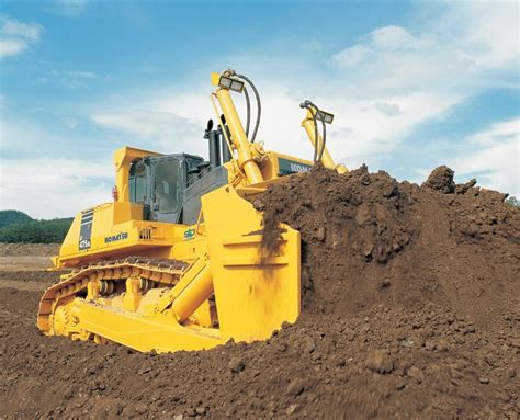 Komatsu D475a 5eo Crawler Dozer 899 Hp Specification And Features