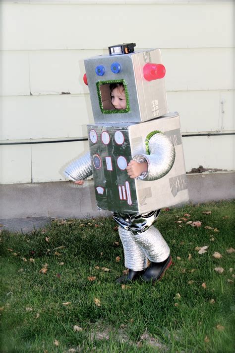 Tots And Bottoms Robot Costume Tutorial