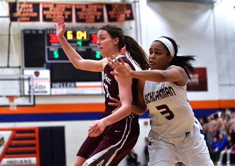 Annawans Run Ends Against Danville Schlarman High School Girls