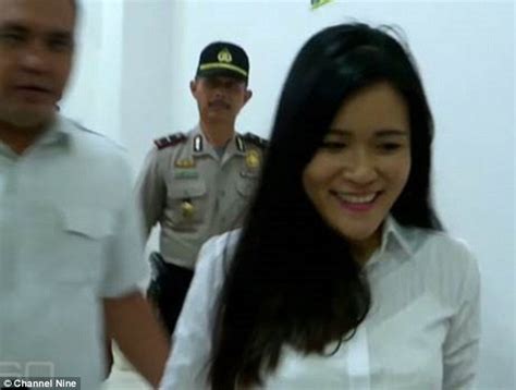 Jessica Wongso Laughs When Asked If She Laced Mirna Salihins Coffee