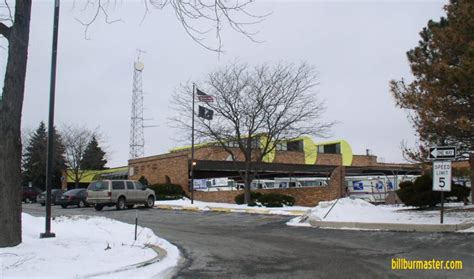 Looking at the Orland Park Post Office on 144th Place. (February, 2008)