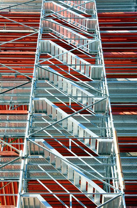 Stair Towers Vs Scaffold Ladders Southwest Scaffolding Southwest Scaffolding Supply