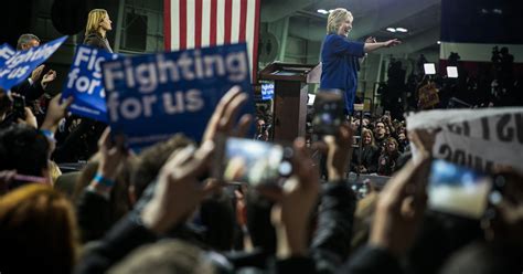 Without Naming Names Hillary Clinton Focuses On Potential Rival First Draft Political News