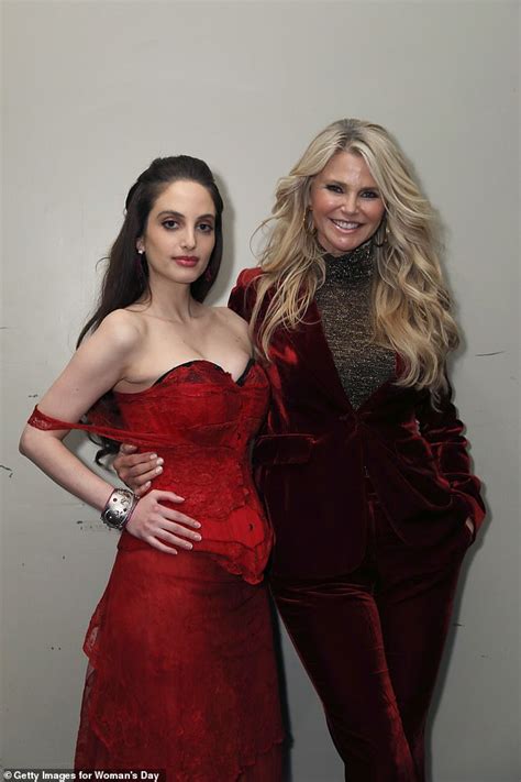 Christie Brinkley Has Girls Night Out With Daughter Alexa Ray Joel At Woman S
