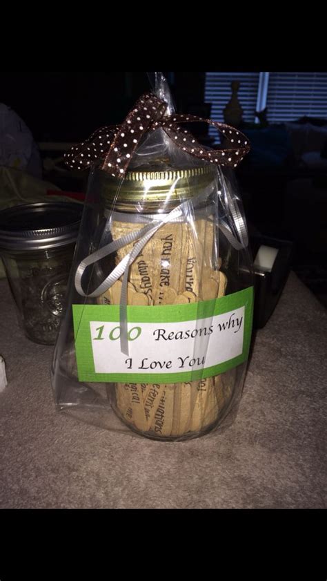 How to make a diy 365 reasons love jar/handmade birthday gift ideas/reasons why i love you. 100 reasons why I love you inside a mason jar | Reasons i ...