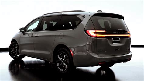 2021 Chrysler Pacifica S Amazing Minivan With Suv Feel Awd Youtube
