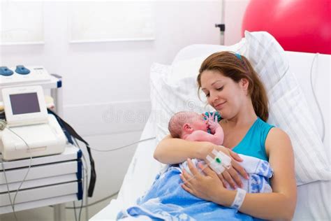Mother Giving Birth To A Baby Stock Image Image Of Birth Infant