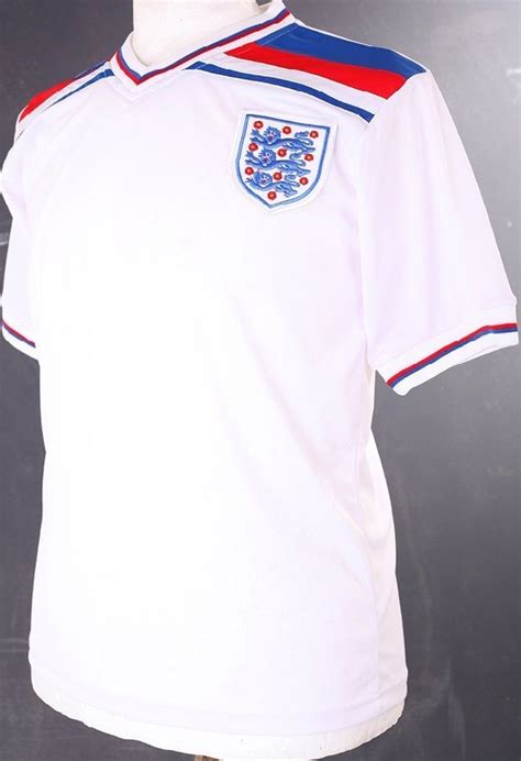 England Football Shirt 1982 Manchester City Home Football Shirt 1982