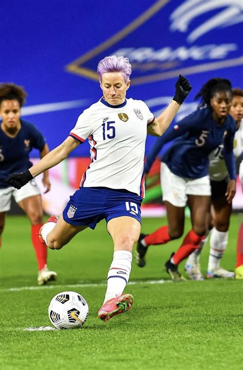 Uswnt Forward Megan Rapinoe Shoots And Scores On A Penalty Kick Hot Sex Picture