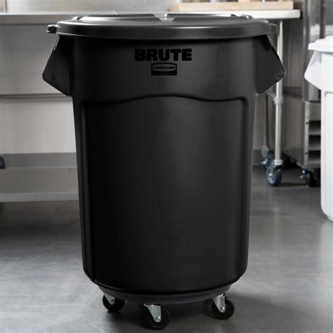 Rubbermaid Brute 55 Gallon Black Executive Round Trash Can With Lid And