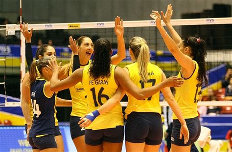 Brasil 3 x 0 república dominicana seleção de josé roberto guimarães vence rival e obtém segunda vitória no torneio. Brasil segue invicto na Copa dos Campeões de vôlei — Rede ...