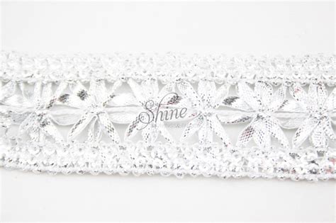 Indian Trim Centre Star 2075 Silver Shine Trimmings And Fabrics