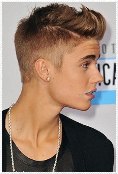 Justin bieber bilder herren frisuren frisuren kurz frisur ideen herren mode jungs musik justin bieber 2015 justin bieber stil. Mode Germany: Justin Bieber Frisuren