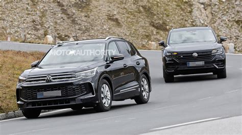 2025 Volkswagen Tiguan Spy Shots Redesigned Crossover Spotted For