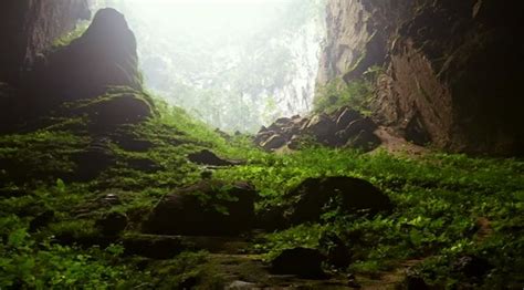 Drone Captures Amazing Footage Of The Worlds Largest Cave In Vietnam