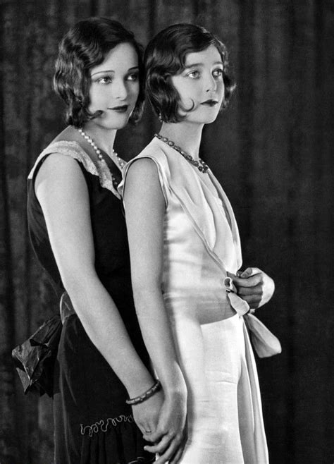 Sisters Loretta Young And Sally Blane C 1928 Flapper Girl Vintage