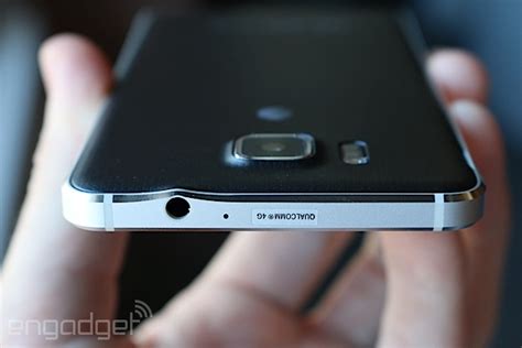 Samsung Galaxy Alpha Review Samsungs Most Beautiful Phone Yet Engadget