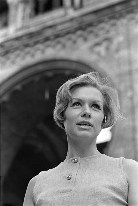 Img 0220 ingrid van bergen.jpg2,024 × 2,752; Ingrid van Bergen