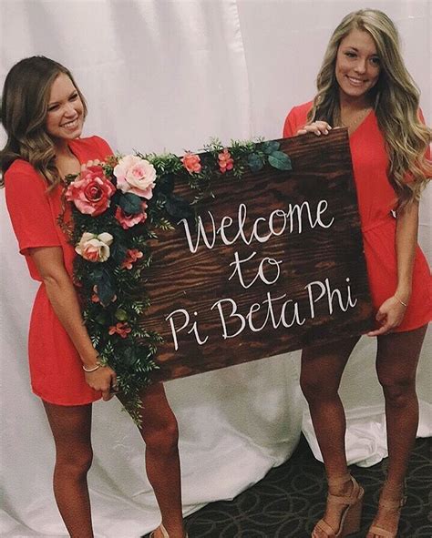Pin By Annie Brow On So Srat Sorority Recruitment College Sorority