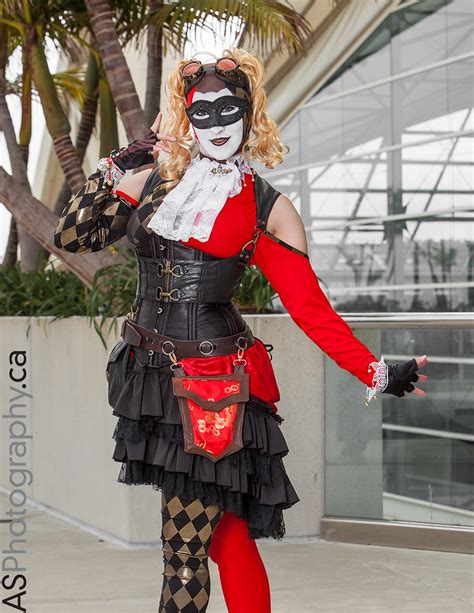 steampunk harley quinn with dc steampunk cosplay at comic … flickr