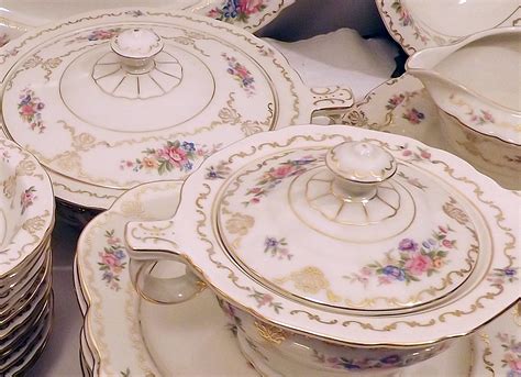 20s Antique Victoria Czechoslovakia China Dinnerware Set For 12 Total