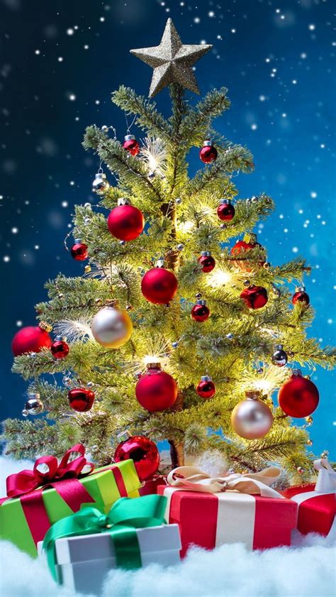 Free Download Classic Christmas Tree 4k Hd Desktop Wallpaper For Ultra