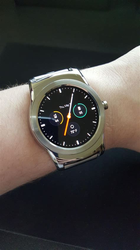 LG Watch Urbane w/ Silver Stainless Steel Band : AndroidWear