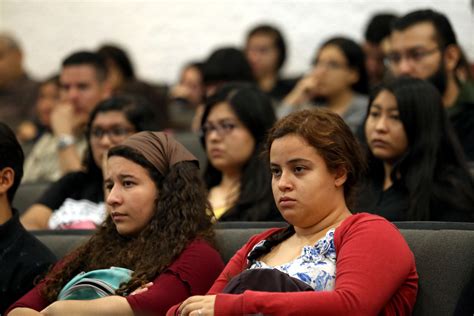 En México 1 3 Millones De Mujeres Mayores De 15 Años Han Sufrido Acoso Sexual Universidad De