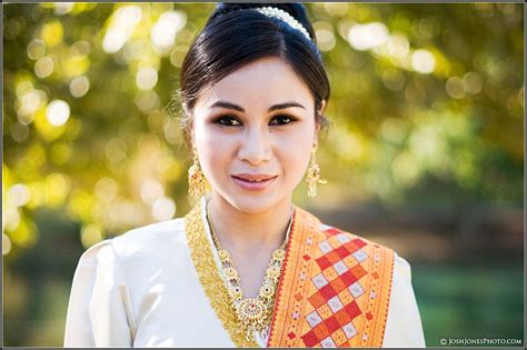 Check spelling or type a new query. Traditional Laos Wedding Photos | Vanida and Rick's Laotian Ceremony - J. Jones Photography Blog
