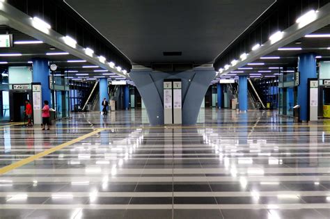 Маршрутные автобусы mrt на станции mrt batu 11 cheras. Batu 11 Cheras MRT Station - Big Kuala Lumpur