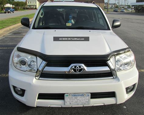 This car comes with a variety of multimedia connectivity options and an optional star gaze™ fixed panoramic roof. 2006 Toyota 4runner Sr5 4x4 V6 4. 0l Suv White 4wd Sport ...