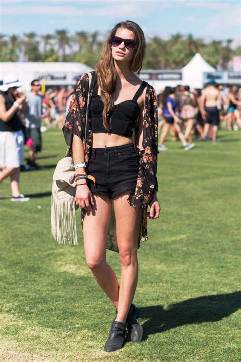 20 Stunning Coachella Outfit Ideas To Try This Year Instaloverz