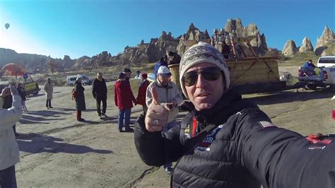 Appréciez les beautés de la cappadoce en vous laissant flotter dans les airs à bord d'une montgolfière. MONTGOLFIERE EN CAPPADOCE (TURQUIE) - YouTube