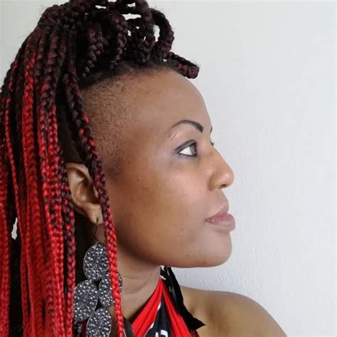 Mohawk hairstyles for women are a big trend right now, and they will still be hot. 40 Fashionable Mohawk Hairstyles for Black Women 2021 Updated