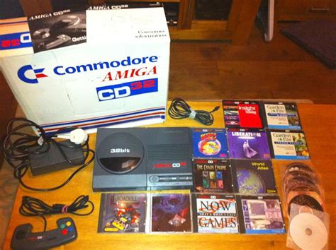 Retro Treasures Commodore Amiga Cd32