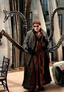 Alfred molina is putting back on the metal arms and will reprise his role as the villainous doctor octopus, sources tell the hollywood reporter. Alfred Molina~Doc Ock, Dr. Octopus | Hero movie, Amazing ...