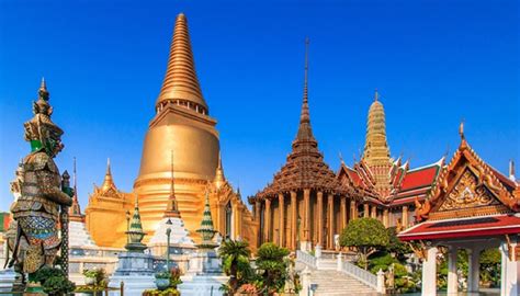 Full-Day Temples Tour In Bangkok | experitour.com