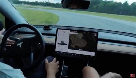 Video Tesla Model Y Unter Autopilot Auf Der Rennstrecke Teslamag De My Xxx Hot Girl