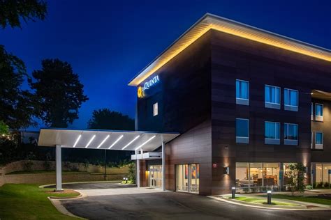 La Quinta Inn And Suites By Wyndham Oxford Oxford Ms Hotels