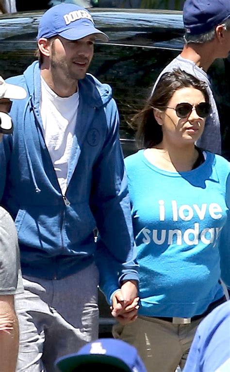 Pregnant Mila Kunis And Fiancé Ashton Kutcher Color Coordinate E Online