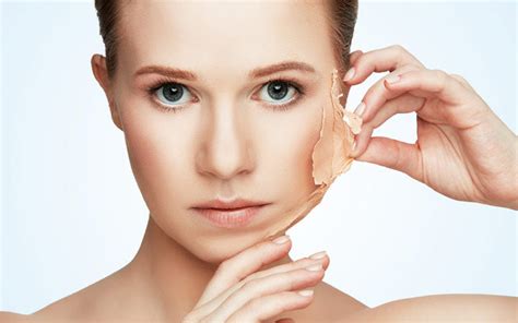 Peeling Skin On Face Common Causes And Treatment Options Skinkraft