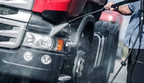 leading truck washing truck detailing brisbane and gold coast